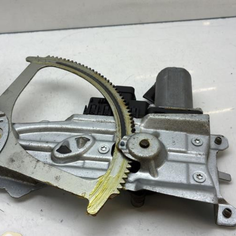 Leve vitre electrique avant gauche OPEL ASTRA H Photo n°7