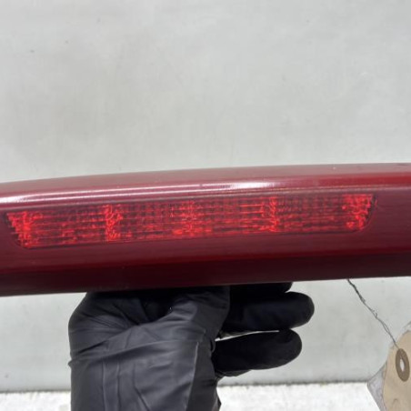 Feu arriere stop central OPEL CORSA D Photo n°1