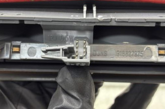 Feu arriere stop central OPEL CORSA D