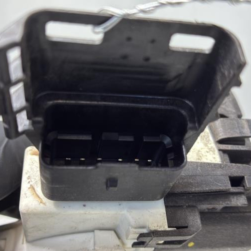 Serrure avant gauche PEUGEOT 207 Photo n°5