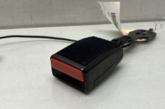 Attache ceinture avant gauche PEUGEOT 208 1 Photo n°1