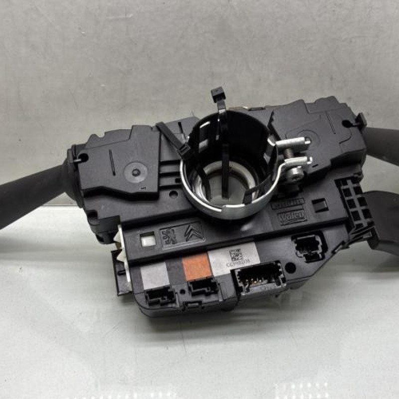 Com (Bloc Contacteur Tournant+Commodo Essuie Glace+Commodo Phare) PEUGEOT 208 1 Photo n°6