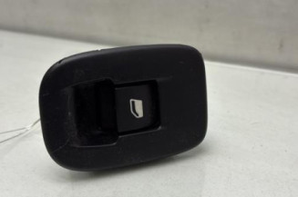 Interrupteur de leve vitre arriere droit PEUGEOT 208 1 Photo n°1