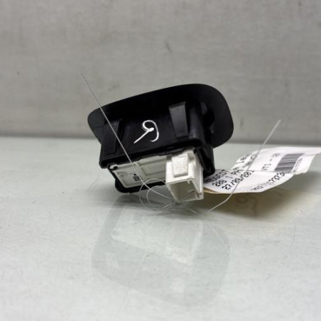 Interrupteur de leve vitre arriere gauche PEUGEOT 208 1