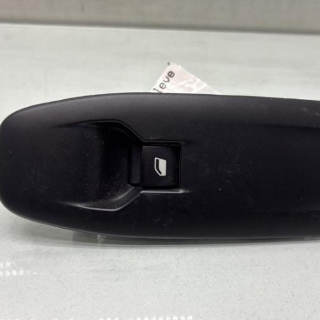 Interrupteur de leve vitre avant droit PEUGEOT 208 1 Photo n°1