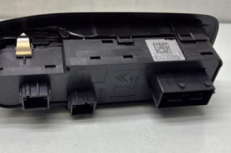 Interrupteur de leve vitre avant gauche PEUGEOT 208 1