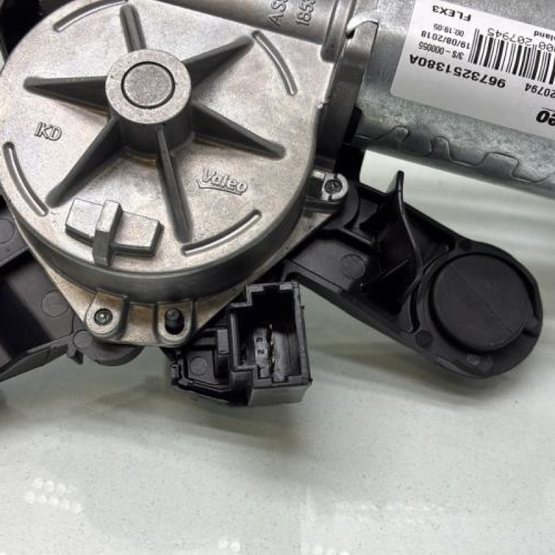 Moteur essuie glace arriere PEUGEOT 208 1 Photo n°3