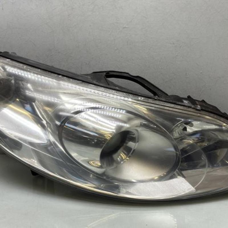 Optique avant principal droit (feux)(phare) PEUGEOT 407 Photo n°1