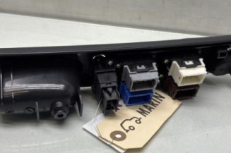 Interrupteur de leve vitre avant gauche RENAULT LAGUNA 1