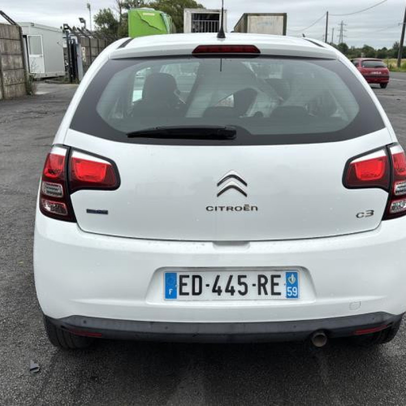 Feu arriere principal droit (feux) CITROEN C3 2 Photo n°8