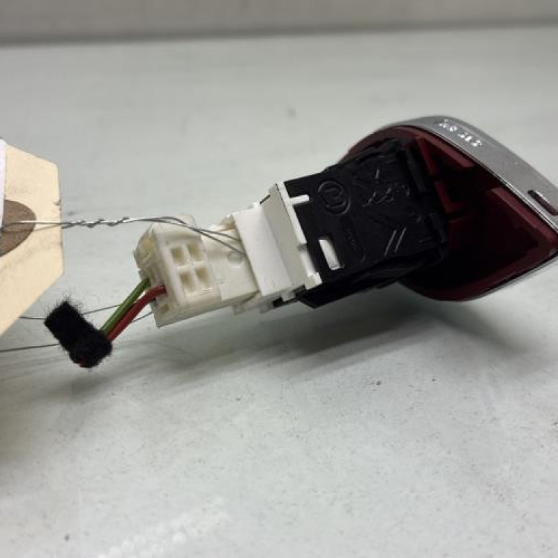 Bouton de warning CITROEN C3 2 Photo n°3