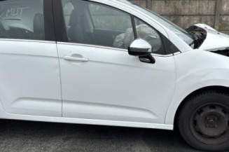 Bouton de warning CITROEN C3 2