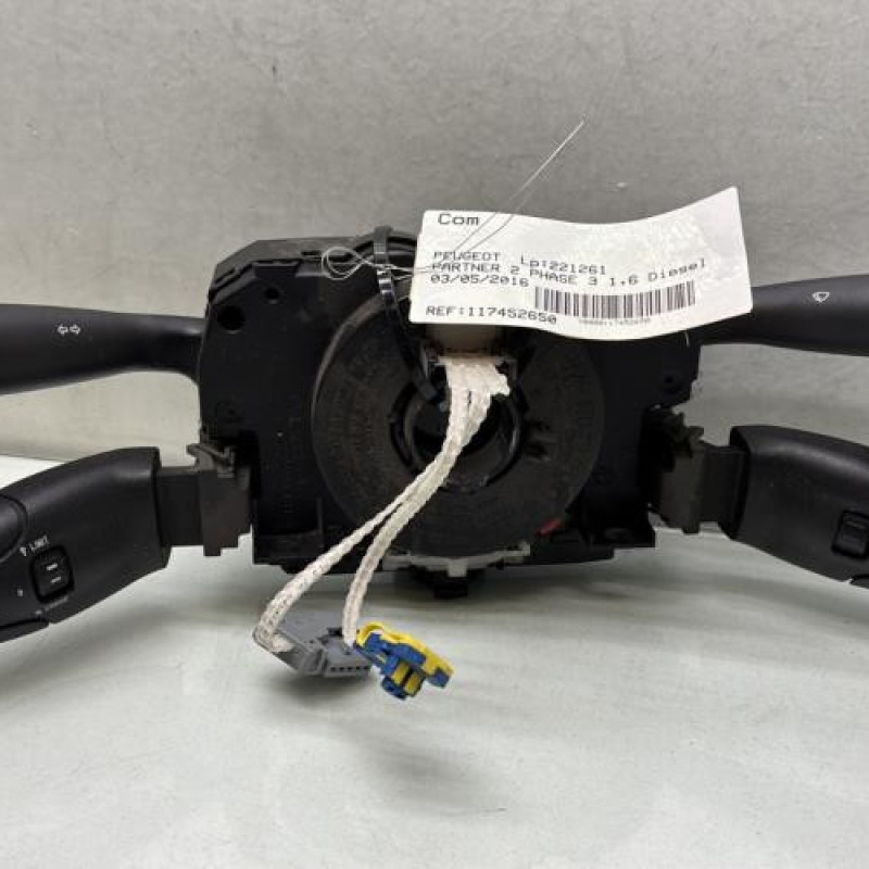 Com (Bloc Contacteur Tournant+Commodo Essuie Glace+Commodo Phare) PEUGEOT PARTNER 2 Photo n°1