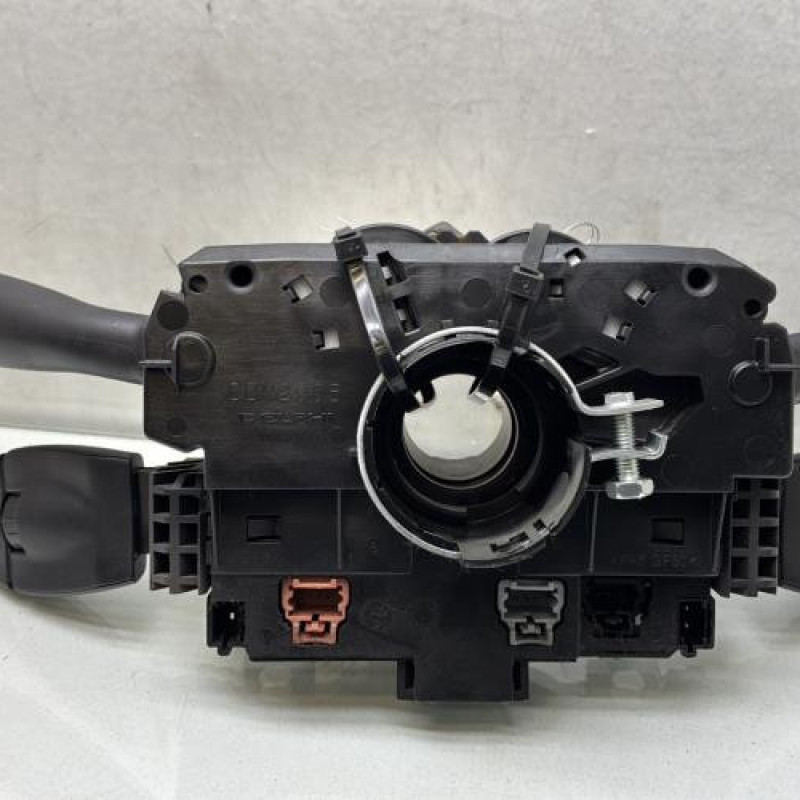 Com (Bloc Contacteur Tournant+Commodo Essuie Glace+Commodo Phare) PEUGEOT PARTNER 2 Photo n°5