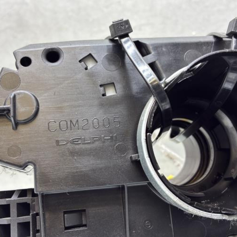 Com (Bloc Contacteur Tournant+Commodo Essuie Glace+Commodo Phare) PEUGEOT PARTNER 2 Photo n°6