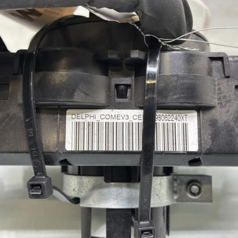 Com (Bloc Contacteur Tournant+Commodo Essuie Glace+Commodo Phare) PEUGEOT PARTNER 2 Photo n°13