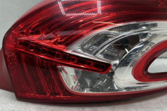 Feu arriere principal droit (feux) PEUGEOT 208 1 Photo n°1