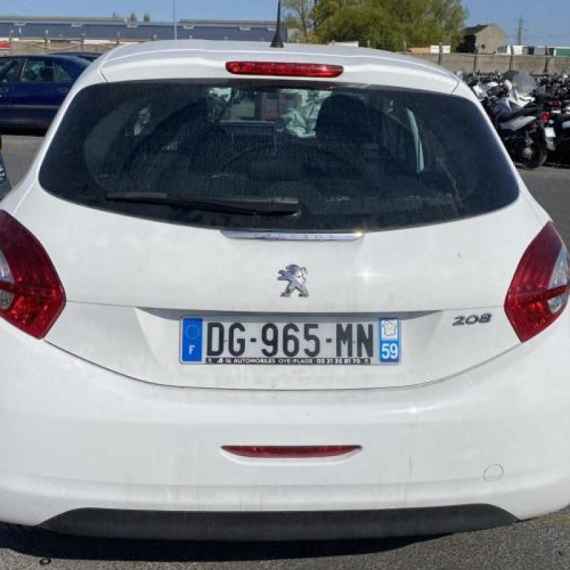 Feu arriere principal droit (feux) PEUGEOT 208 1 Photo n°8