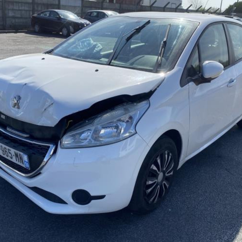 Attache ceinture arriere droit PEUGEOT 208 1 Photo n°4