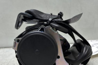 Ceinture arriere droit PEUGEOT 208 1 Photo n°1