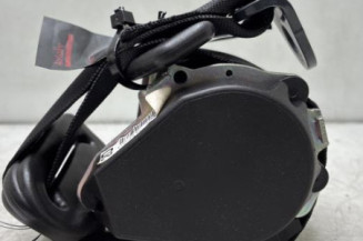 Ceinture arriere droit PEUGEOT 208 1