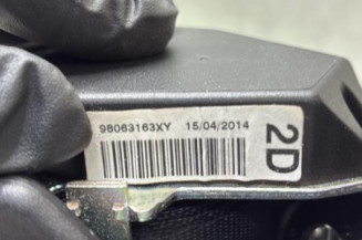 Ceinture arriere droit PEUGEOT 208 1