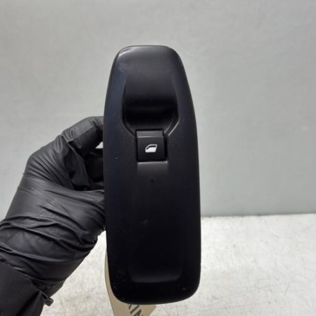 Interrupteur de leve vitre avant droit PEUGEOT 208 1 Photo n°1