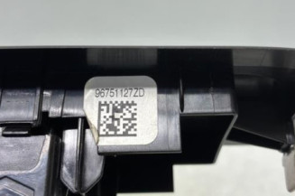 Interrupteur de leve vitre avant gauche PEUGEOT 208 1