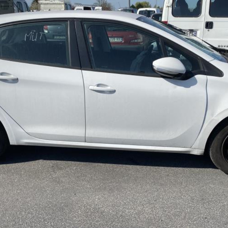 Interrupteur de leve vitre avant gauche PEUGEOT 208 1 Photo n°11