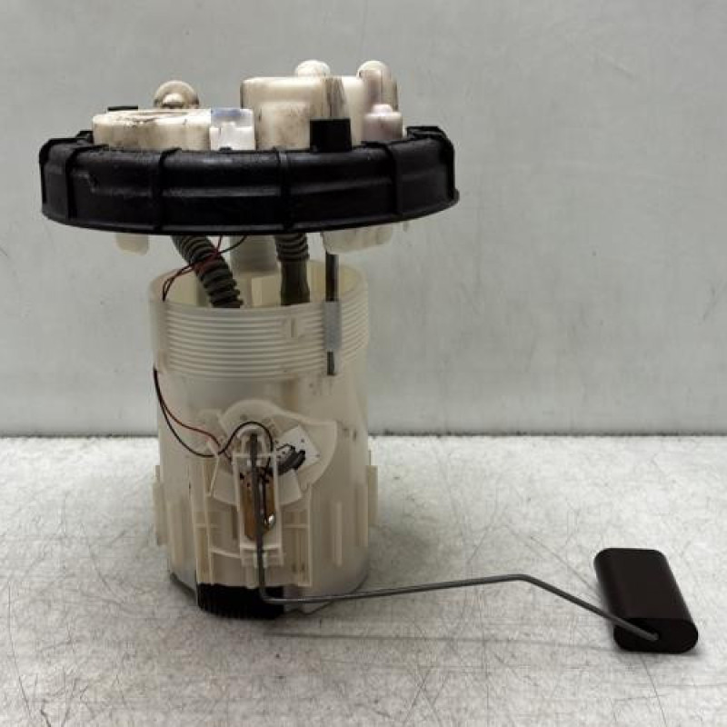 Pompe à carburant PEUGEOT 208 1 Photo n°1