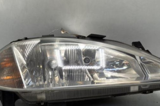 Optique avant principal droit (feux)(phare) RENAULT MEGANE 1 Photo n°1