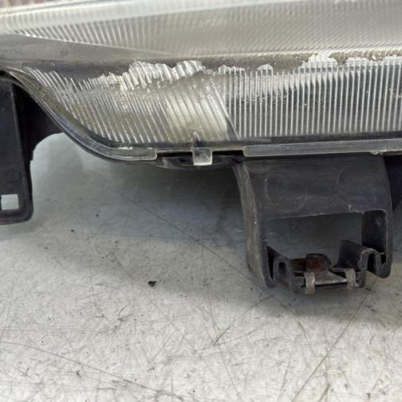 Optique avant principal droit (feux)(phare) RENAULT MEGANE 1 Photo n°2