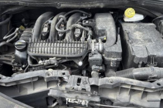 Serrure de coffre PEUGEOT 208 1