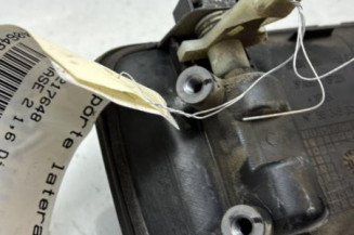 Poignee porte laterale droit PEUGEOT PARTNER 1