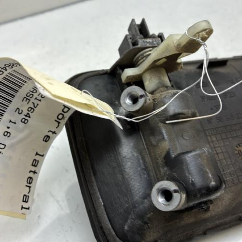 Poignee porte laterale droit PEUGEOT PARTNER 1 Photo n°3