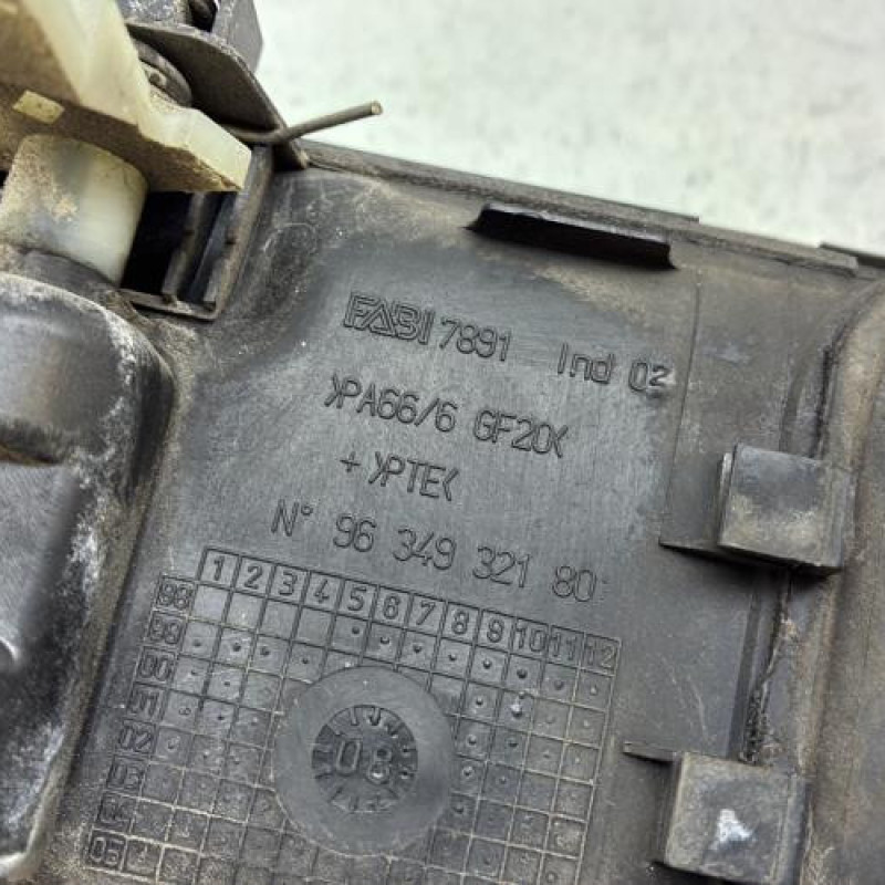 Poignee porte laterale droit PEUGEOT PARTNER 1 Photo n°4