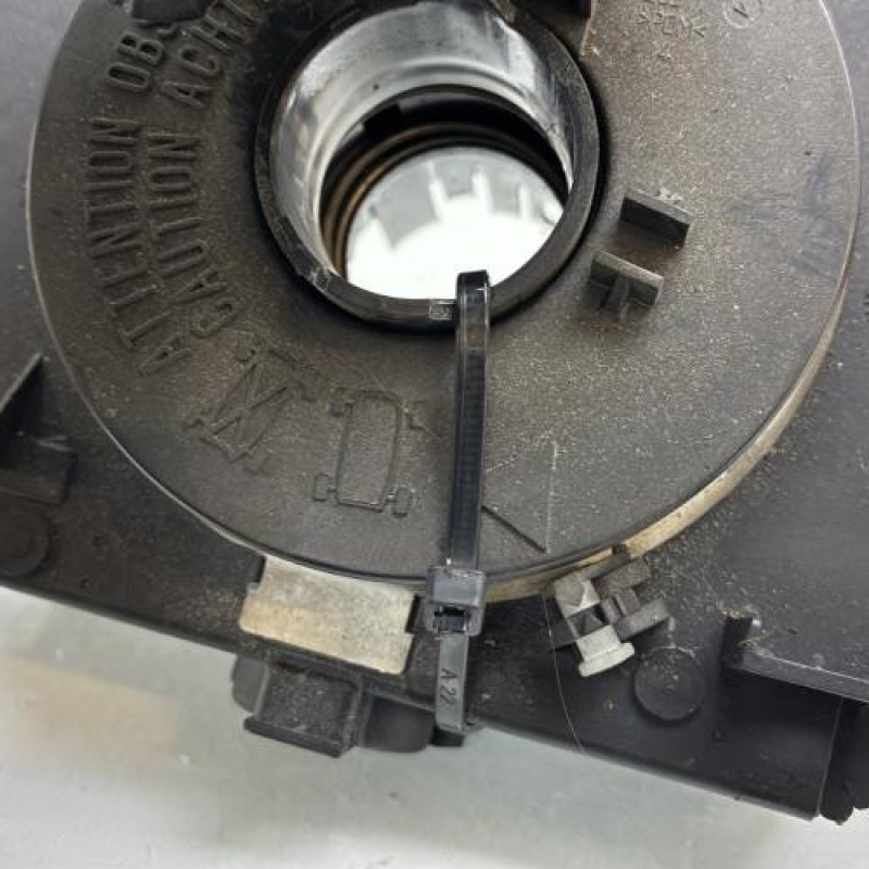 Com (Bloc Contacteur Tournant+Commodo Essuie Glace+Commodo Phare) PEUGEOT PARTNER 1 Photo n°3