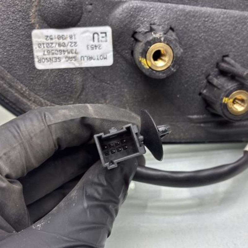 Retroviseur droit PEUGEOT BIPPER Photo n°3