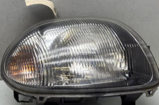 Optique avant principal droit (feux)(phare) RENAULT CLIO 2 Photo n°1