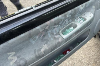 Optique avant principal droit (feux)(phare) RENAULT TWINGO 1