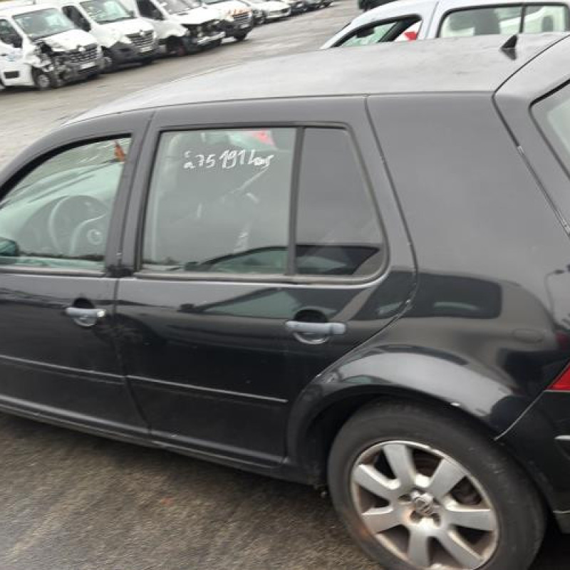 Vitre avant gauche VOLKSWAGEN GOLF 4 Photo n°10