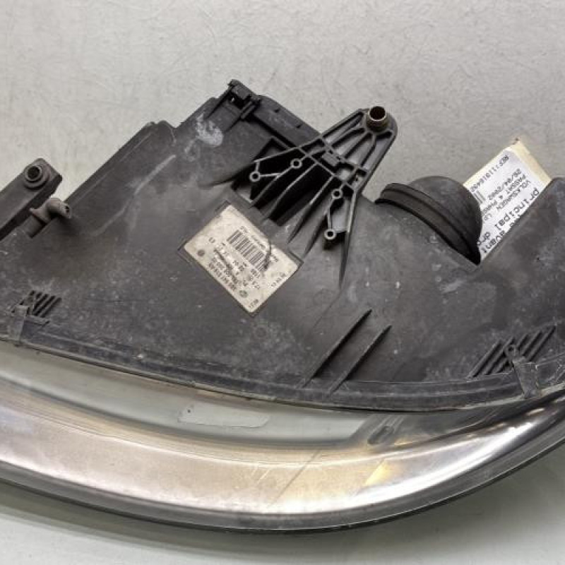 Optique avant principal droit (feux)(phare) VOLKSWAGEN PASSAT 4 Photo n°4