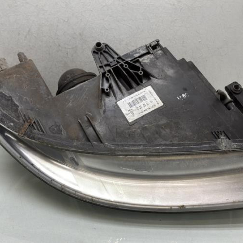 Optique avant principal gauche (feux)(phare) VOLKSWAGEN PASSAT 4 Photo n°5