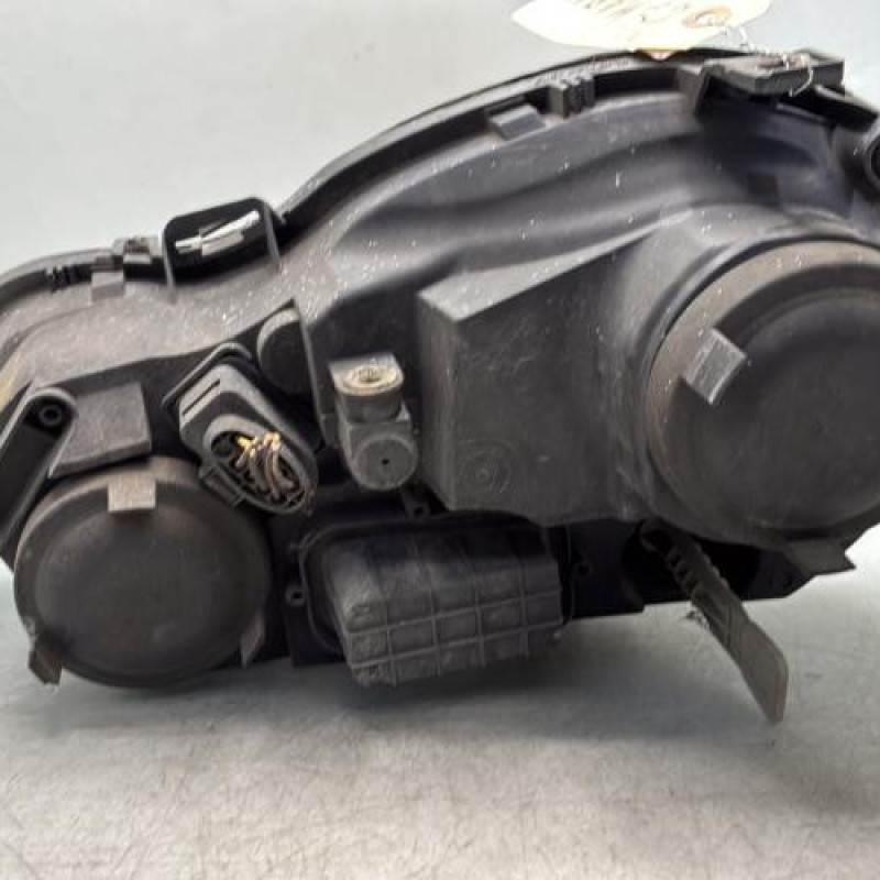 Optique avant principal droit (feux)(phare) VOLKSWAGEN POLO 4 Photo n°4