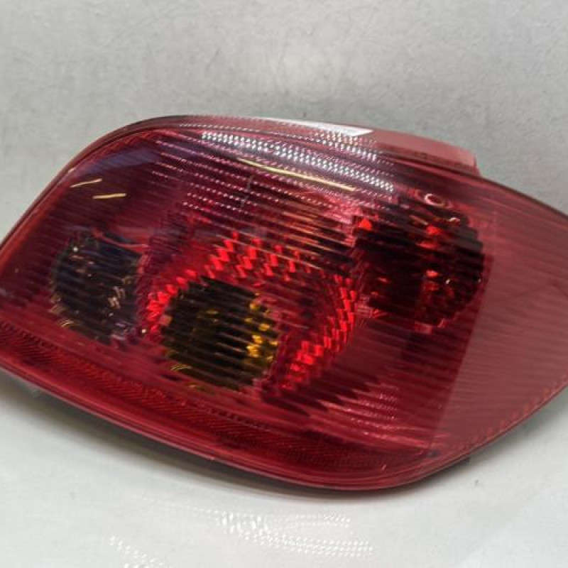 Feu arriere principal droit (feux) PEUGEOT 307 Photo n°1