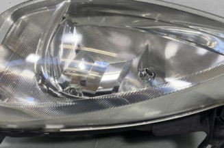 Optique avant principal gauche (feux)(phare) OPEL CORSA C Photo n°1