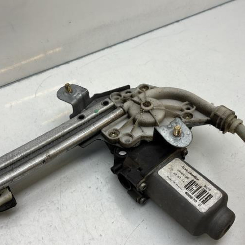 Leve vitre electrique arriere droit RENAULT LAGUNA 2 Photo n°2