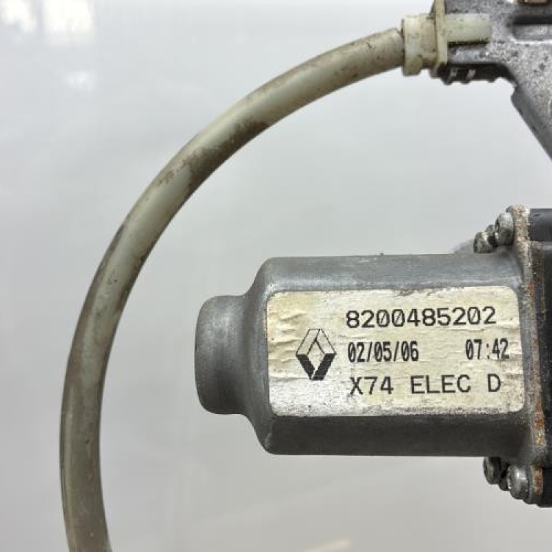 Leve vitre electrique arriere droit RENAULT LAGUNA 2 Photo n°7