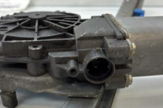 Leve vitre electrique avant droit RENAULT LAGUNA 2