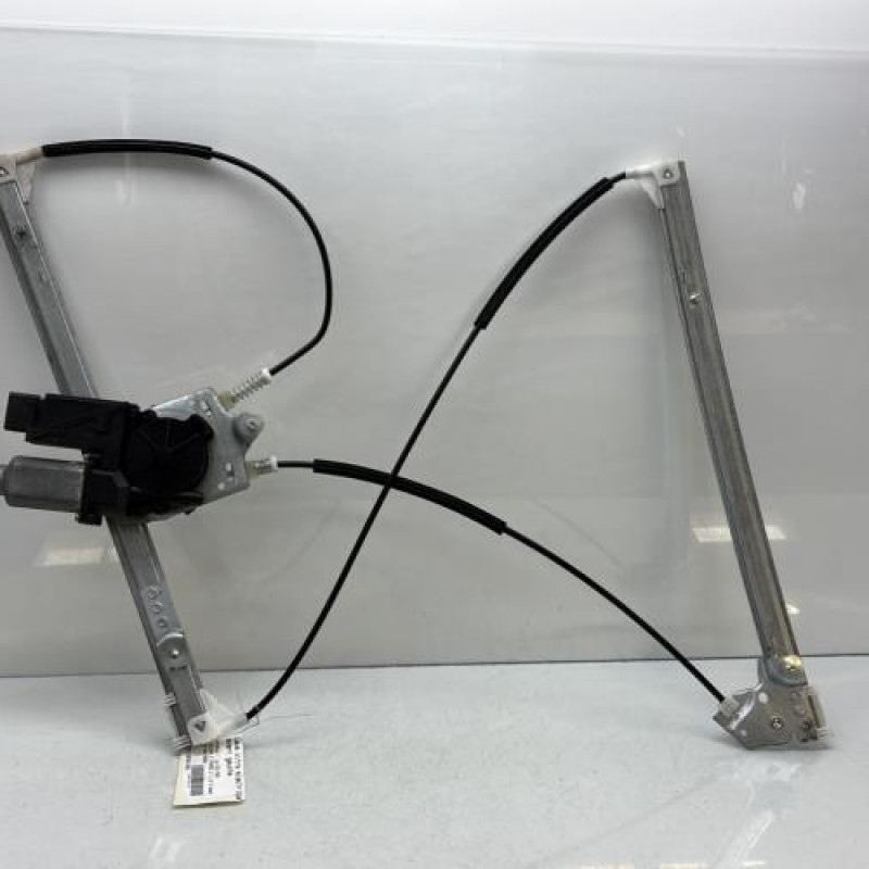 Leve vitre electrique avant gauche RENAULT LAGUNA 2 Photo n°1